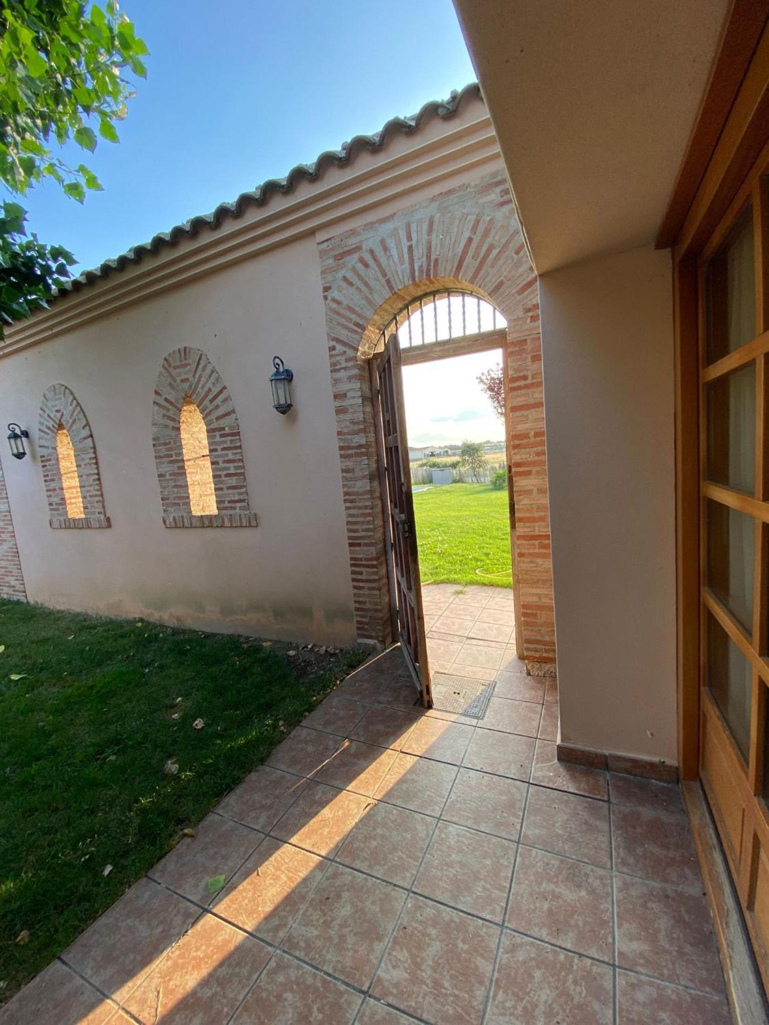 Casas Olmo Y Fresno Jardin Y Piscina A 17 Kilometros De Salamanca Exterior foto
